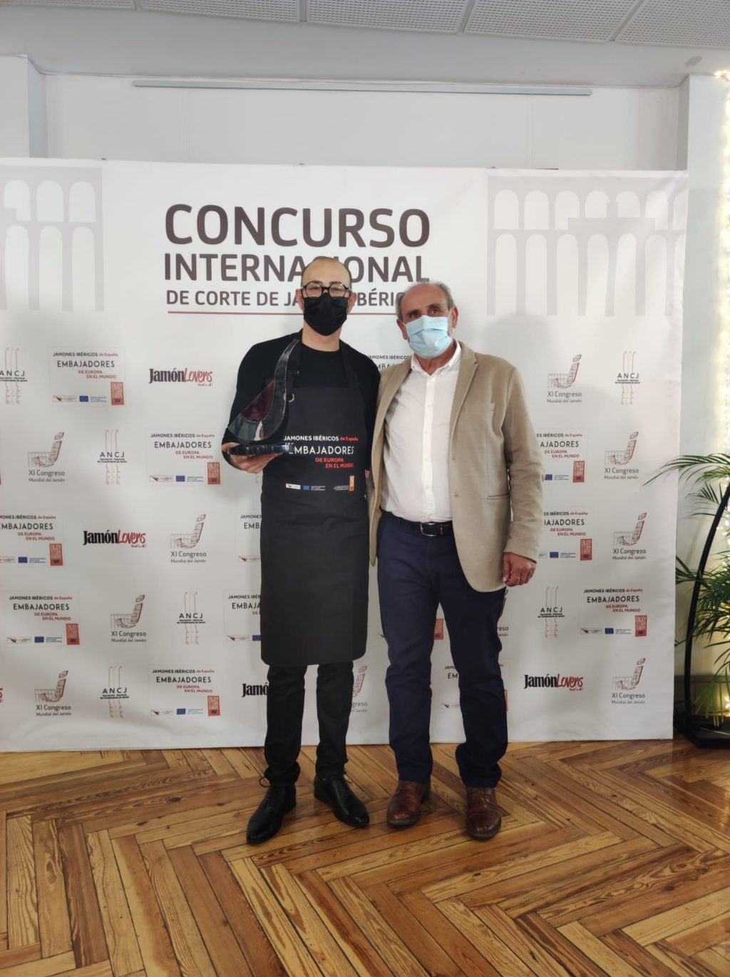 Foto de Concurso Cortador de Jamón