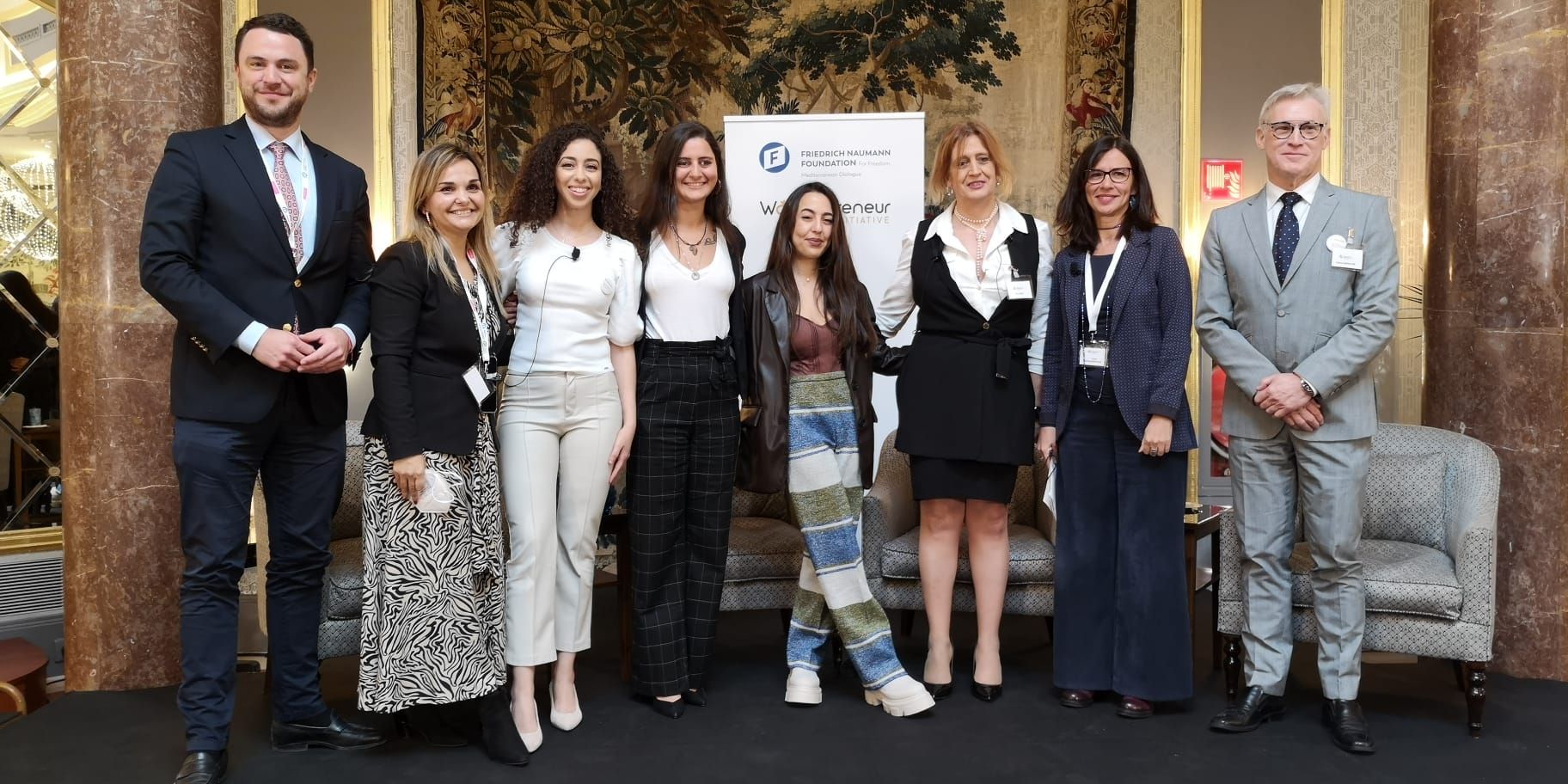 La fundación Friedrich Naumann crea una red tecnológica para mujeres e impulsar su futuro en Tech