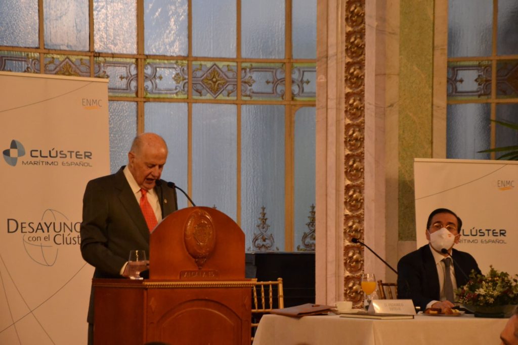 Foto de Desayuno CME con Ministro de Exteriores