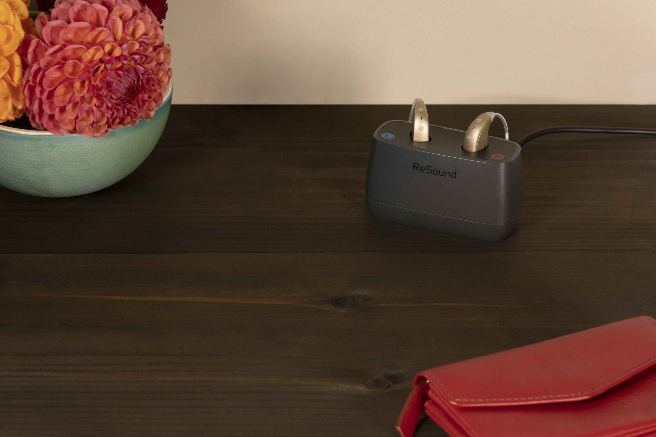La familia ReSound ONE™ se amplía con nuevos modelos BTE recargables