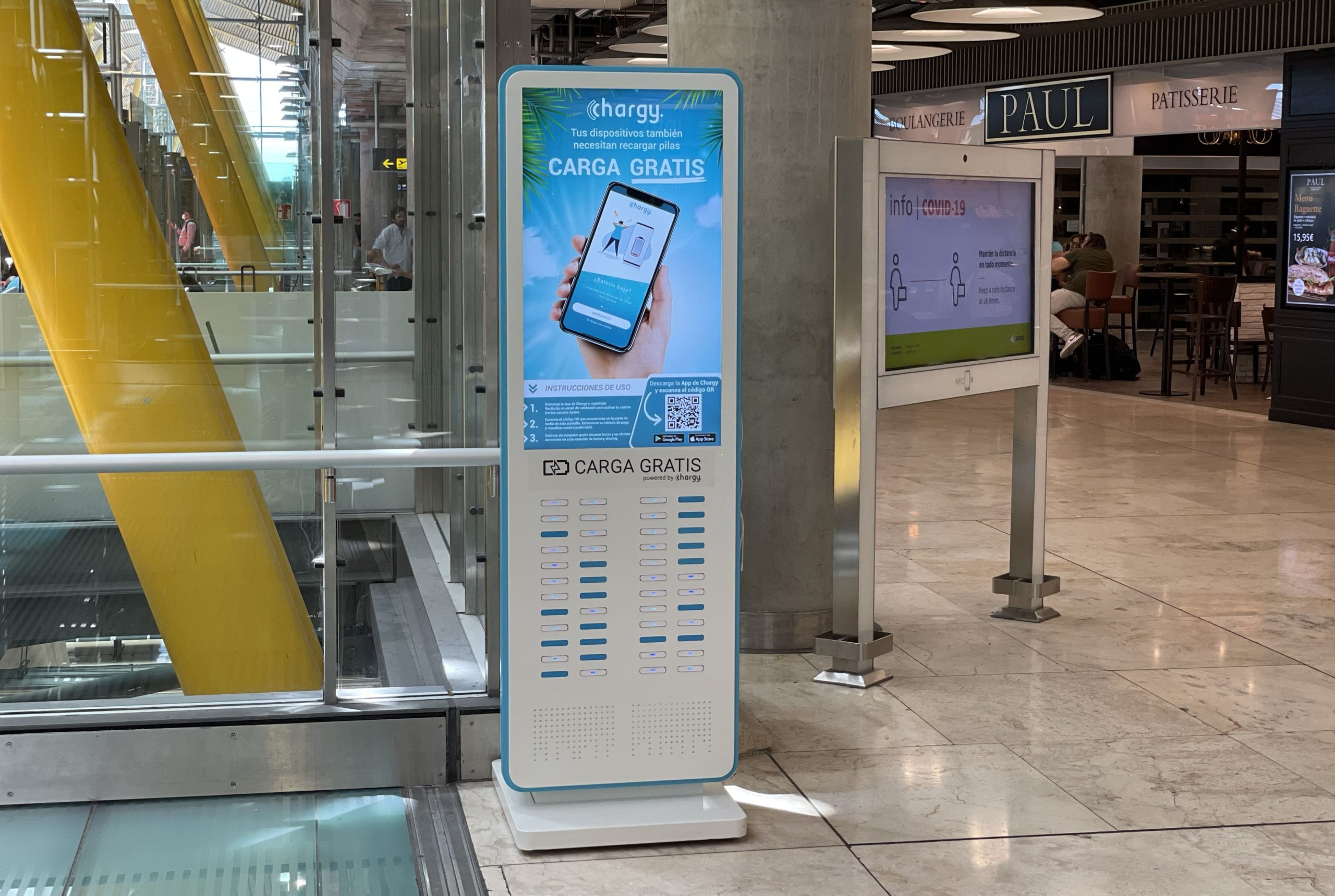 Chargy colabora con Aena en un proyecto piloto para ofrecer un nuevo servicio gratuito de carga inteligente de batería de móviles en el Aeropuerto Adolfo Suárez Madrid-Barajas
