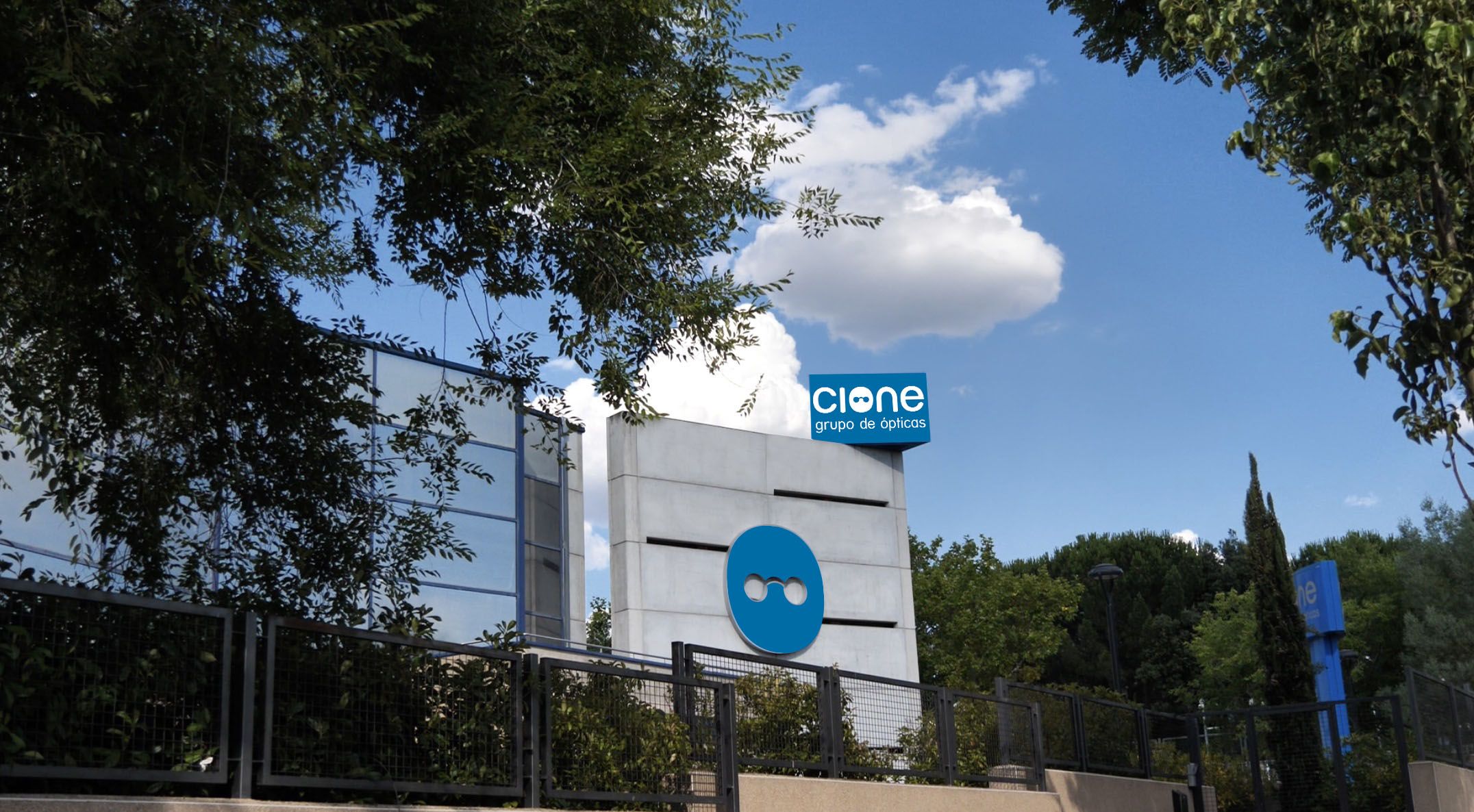 Cione ofrece servicios digitales para ayudar al óptico en cada paso del 'customer journey'
